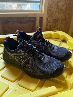 ASICS Frequent Trail Running Shoes